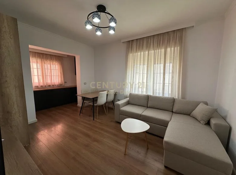 2+1 APARTMENT FOR RENT IN THE CENTER! ( NEW117609 )