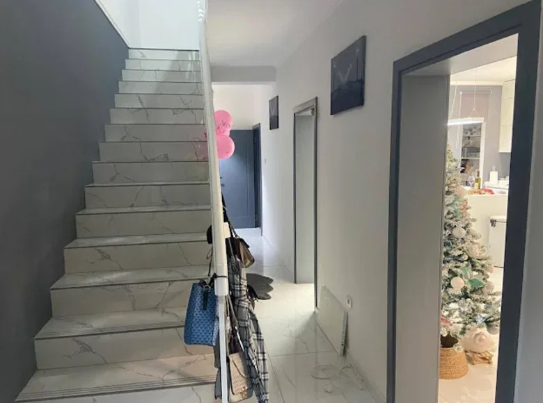 Таунхаус 5 комнат 202 м² Бар, Черногория