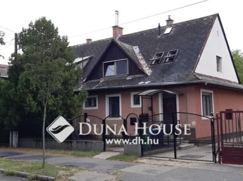 House 2 bathrooms 130 m² in Budapest, Hungary
