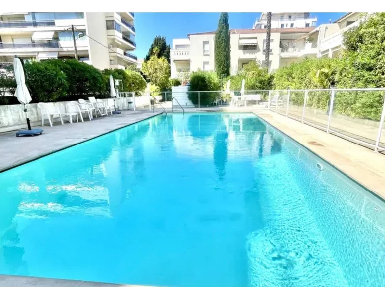 1 bedroom apartment 60 m² Cannes, France