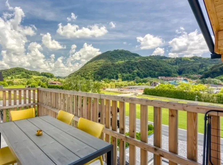 Villa 720 m² Upravna Enota Ljubljana, Slovénie