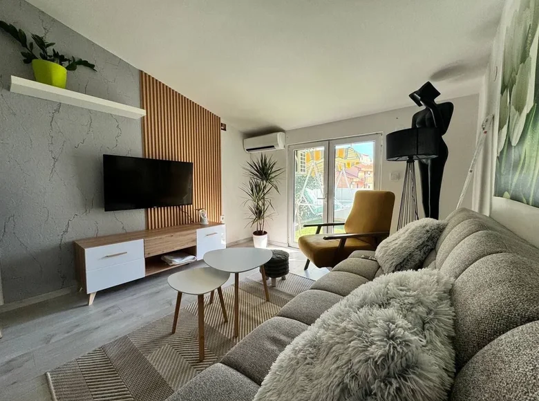 Квартира 1 комната 54 м² Будва, Черногория