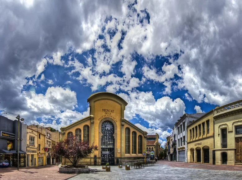 Nieruchomości komercyjne 1 100 m² Terrassa, Hiszpania