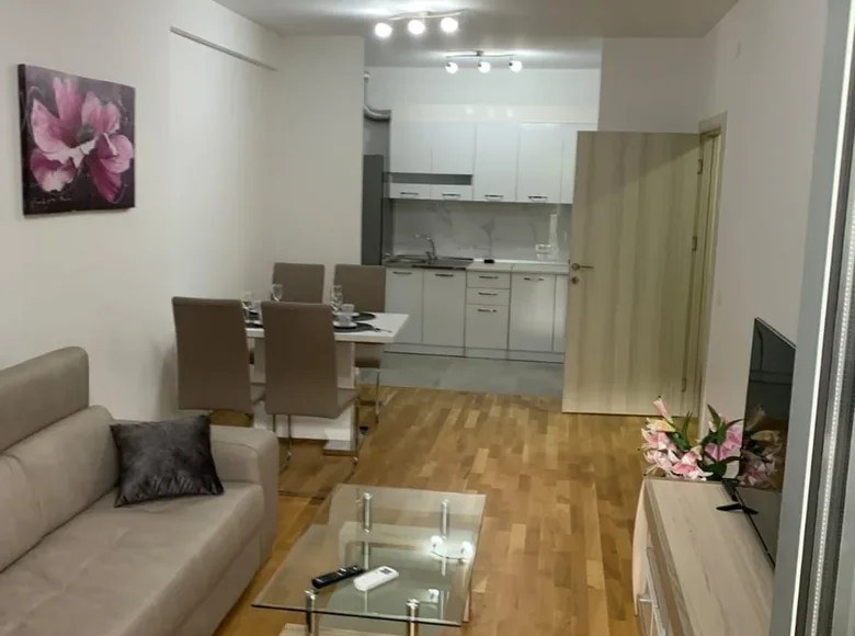 1 bedroom apartment 55 m² in Budva, Montenegro