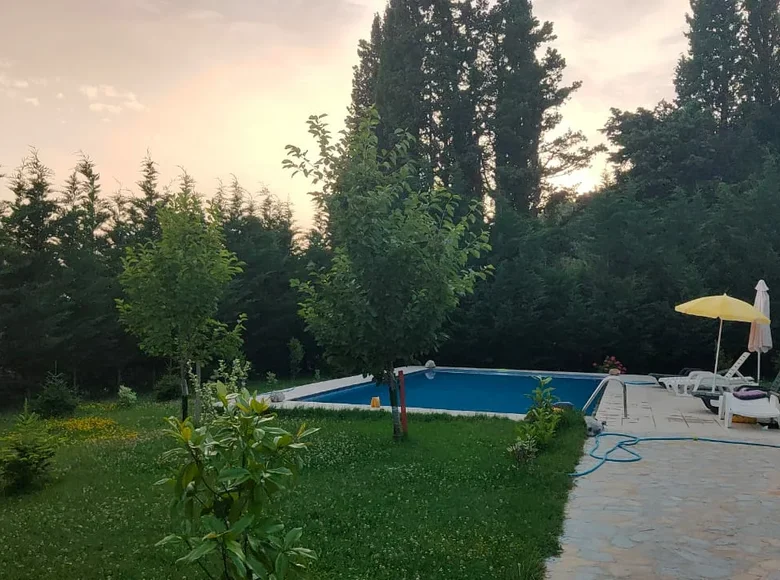 Willa 4 pokoi  Dobra Woda, Czarnogóra