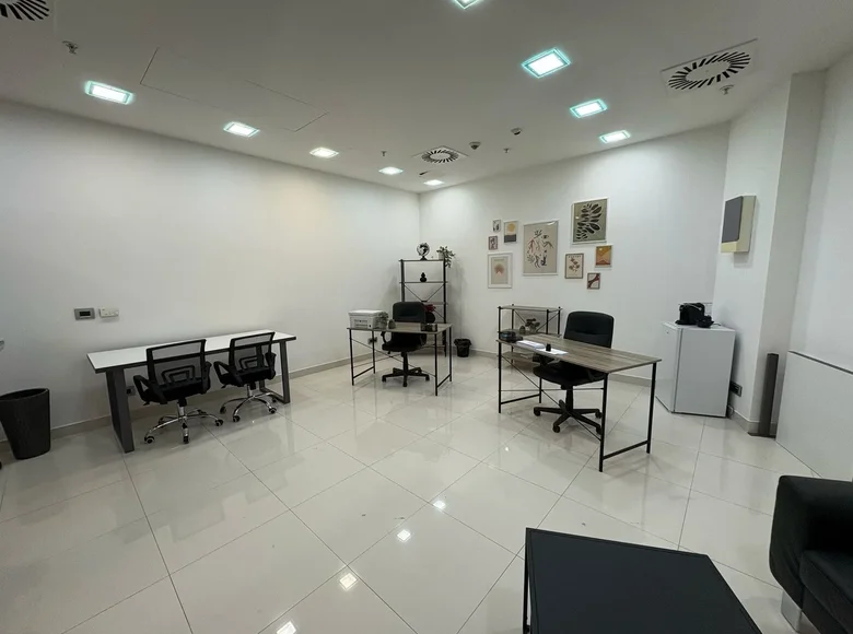 Коммерческое помещение 32 м² в Будве, Черногория