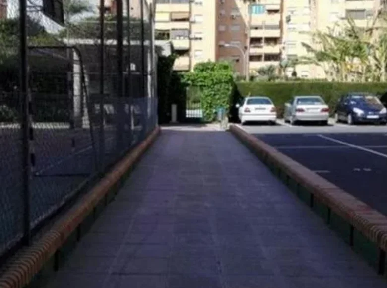 4 bedroom apartment 110 m² Alicante, Spain