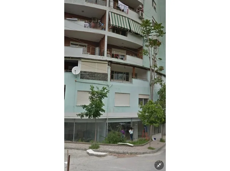 Büro 1 zimmer 136 m² in Tirana, Albanien