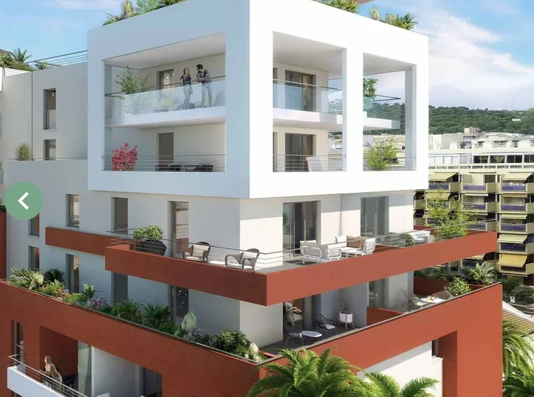 Квартира 4 спальни 157 м², Франция