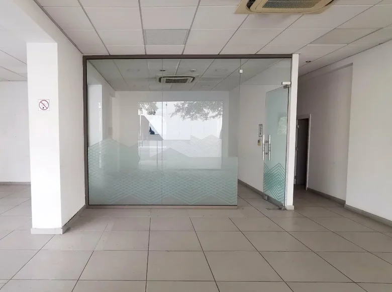 Bureau 233 m² à Nicosie, Chypre