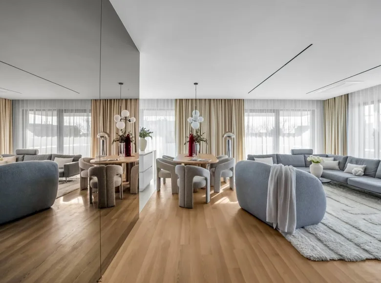 5 room apartment 150 m² Warsaw, Poland