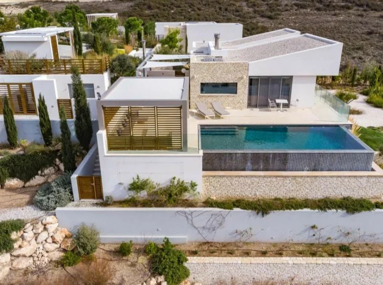 4 bedroom house  Tsada, Cyprus