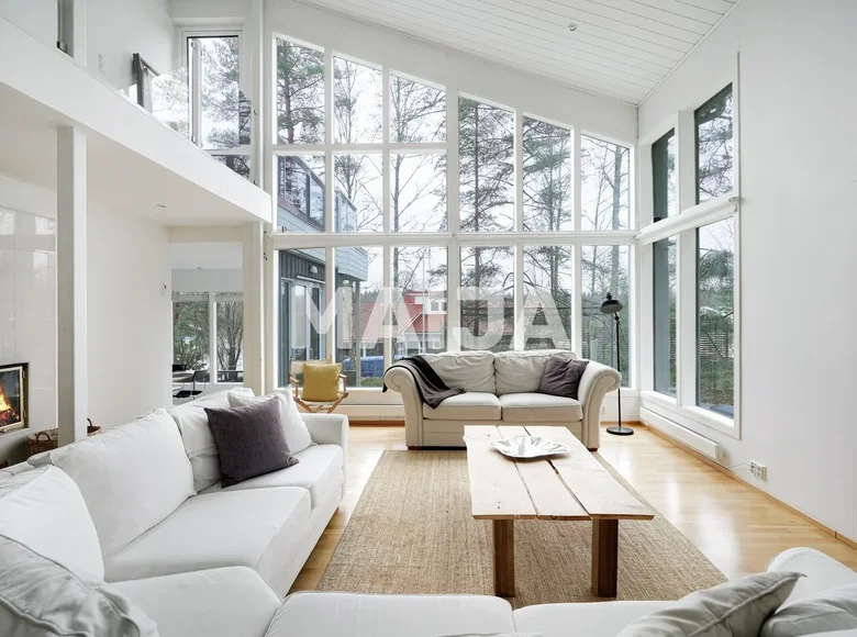 3 bedroom house 222 m² Saunaniemi, Finland