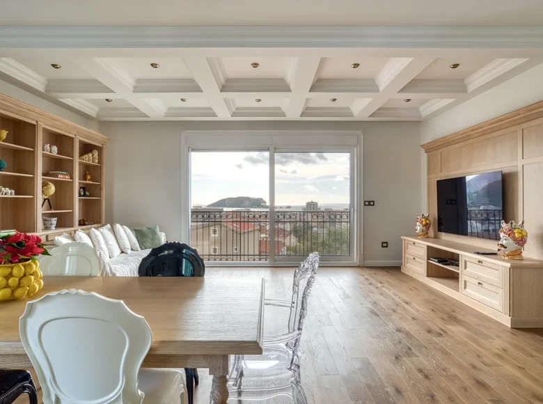 Penthouse 3 bedrooms 170 m² Budva, Montenegro