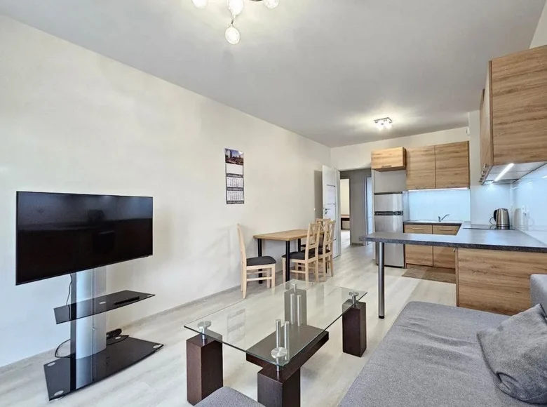 Commercial property 3 rooms 67 m² in Krakow, Poland