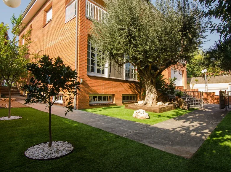 Willa 4 pokoi 600 m² Castelldefels, Hiszpania