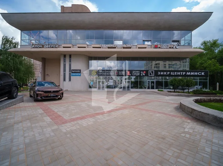 Магазин 3 комнаты 294 м² в Минске, Беларусь
