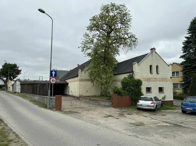 Shop 911 m² in Nochowo, Poland