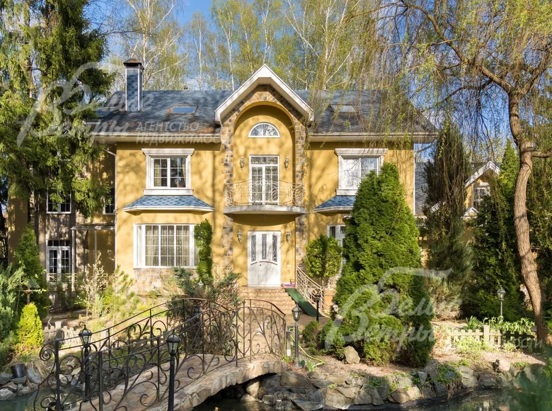 Maison 9 chambres 552 m² Odincovskij gorodskoj okrug, Russie