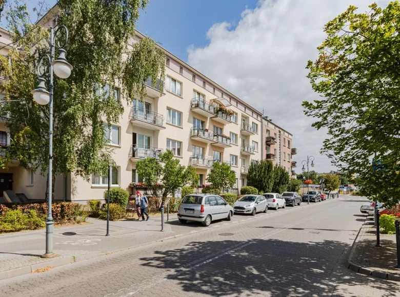 3 bedroom apartment 111 m² Pruszkow, Poland