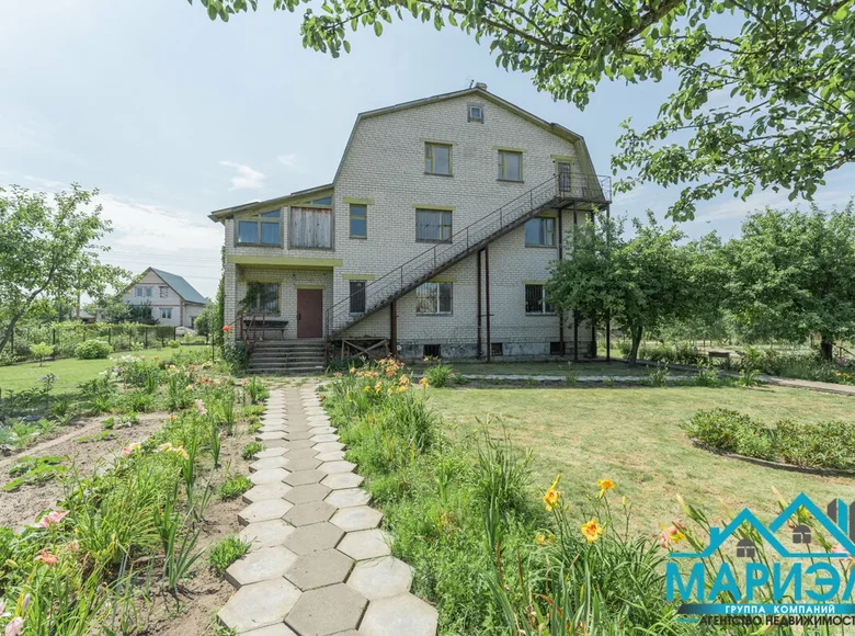 House 630 m² Svietlahorsk, Belarus
