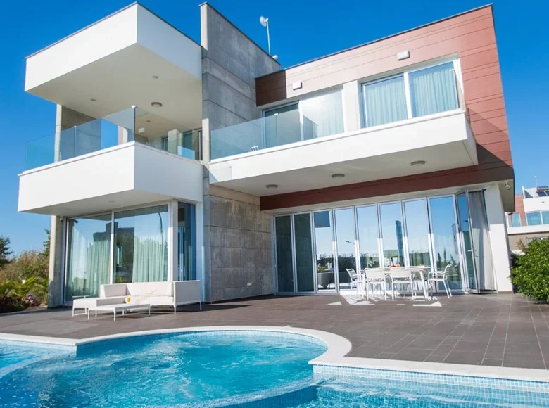 Dom 3 pokoi 431 m² w Ajia Napa, Cypr