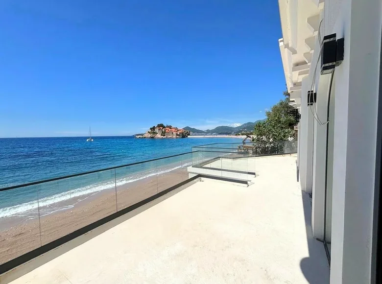 Wohnung 3 Schlafzimmer 222 m² Sveti Stefan, Montenegro