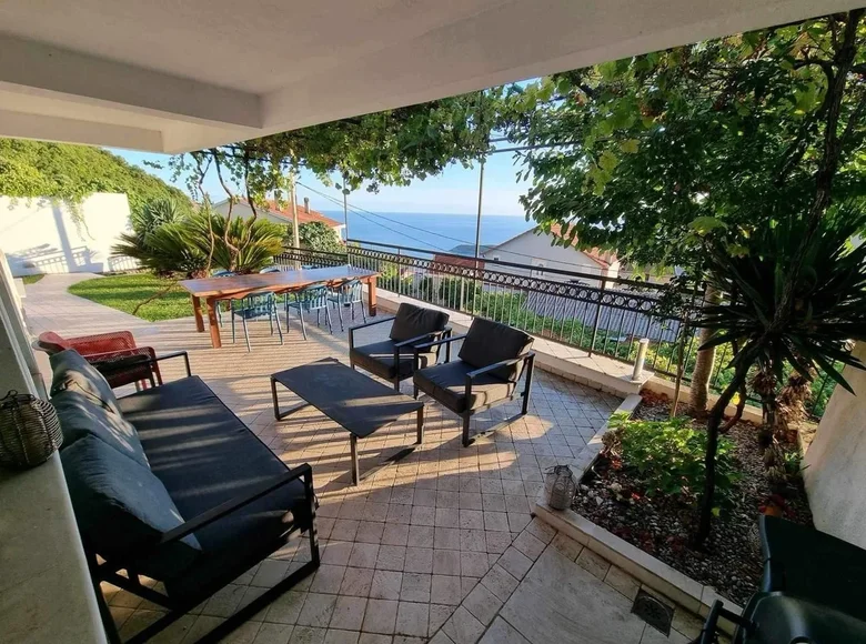 Apartamento 2 habitaciones 80 m² en Prijevor, Montenegro