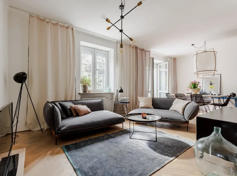 4 bedroom house 245 m² Warsaw, Poland