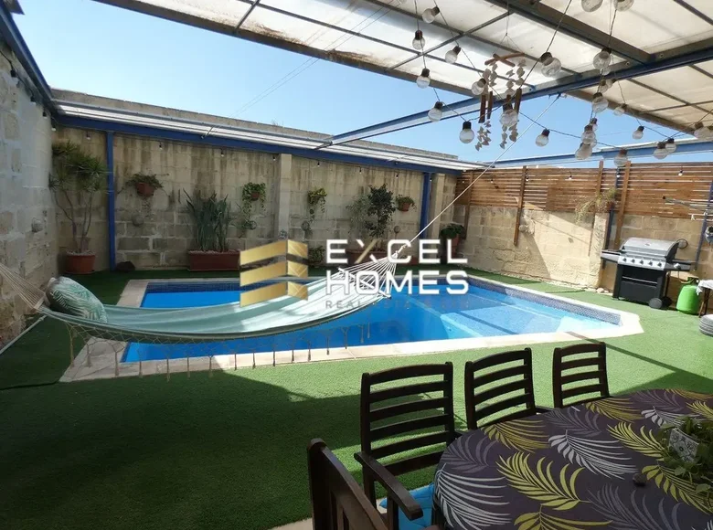 Haus 5 Schlafzimmer  Zurrieq, Malta