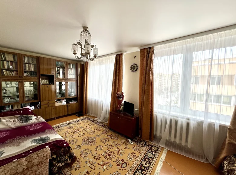 Apartamento 3 habitaciones 72 m² Baran, Belarús