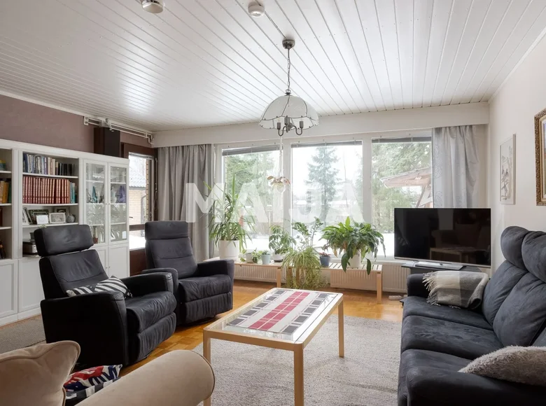 Дом 7 комнат 174 м² Jyvaskyla sub region, Финляндия