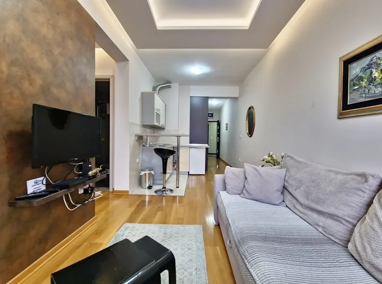 1 bedroom apartment 56 m² in Budva, Montenegro