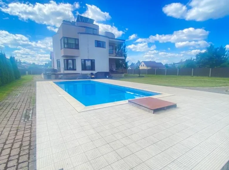 Willa 6 pokojów 351 m² Jurmała, Łotwa