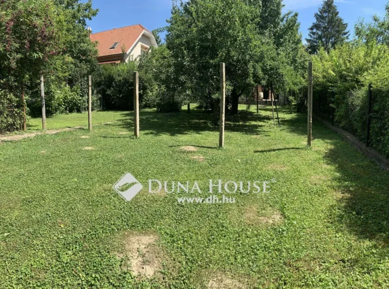House 1 bathroom 140 m² in Central Hungary, All countries