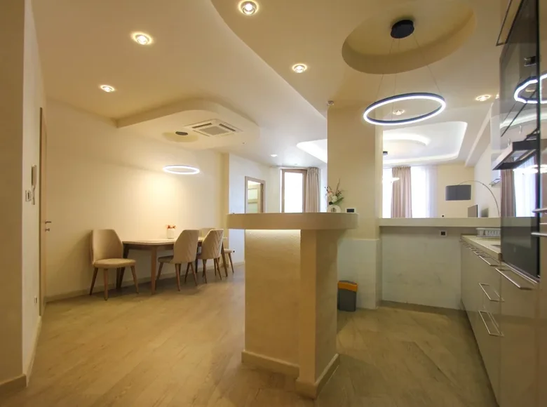 Apartamento 2 habitaciones  Budva, Montenegro