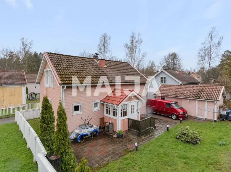 Dom 4 pokoi 100 m² Kouvola sub region, Finlandia