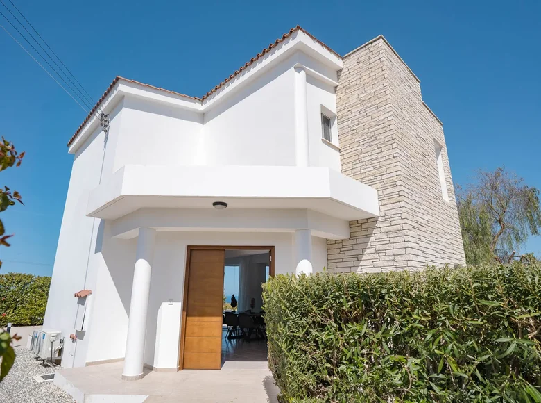 Вилла 3 спальни 164 000 м² в Пейе, Кипр