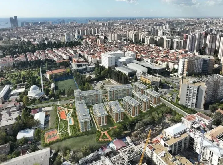 Mieszkanie 4 pokoi 195 m² Zeytinburnu, Turcja