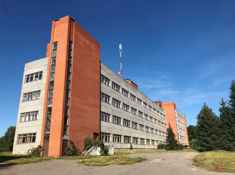 Revenue house 8 200 m² in Riga, Latvia