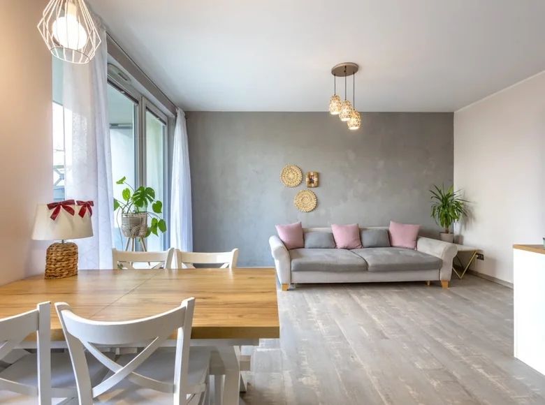 2 room apartment 45 m² Warsaw, Poland