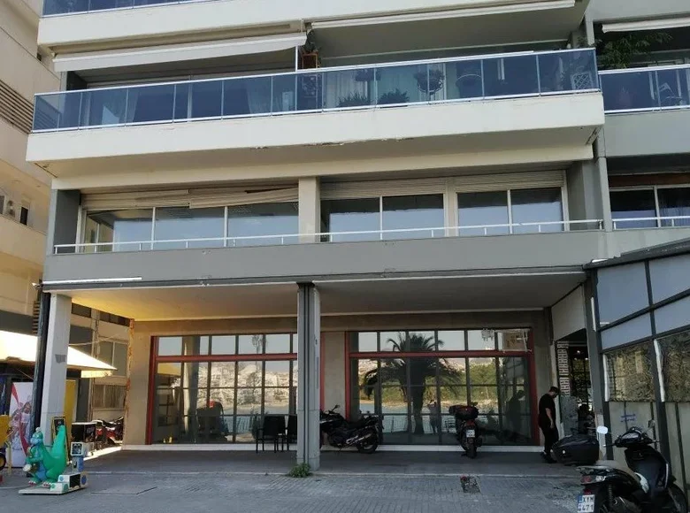 Shop 236 m² in Municipality of Chalkida, Greece
