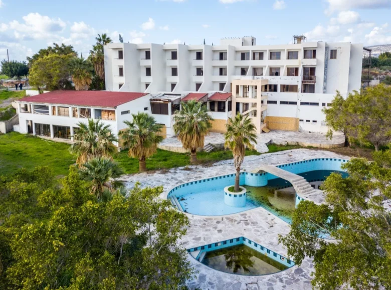 Land in Pafos, Cyprus