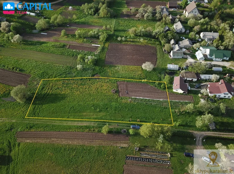 Atterrir  Lazdenai, Lituanie