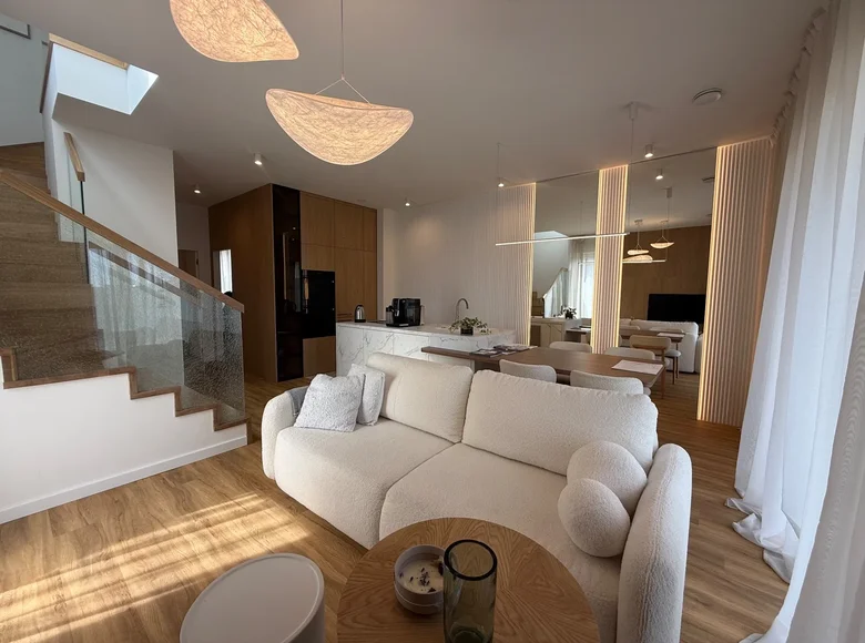 4 bedroom house 116 m² Raszyn, Poland