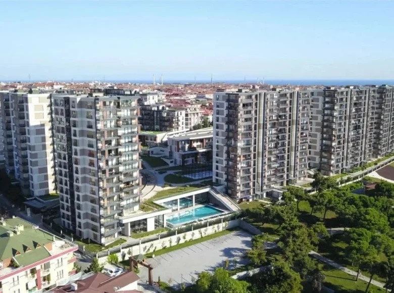 3 bedroom apartment 146 m² Kucukcekmece, Turkey