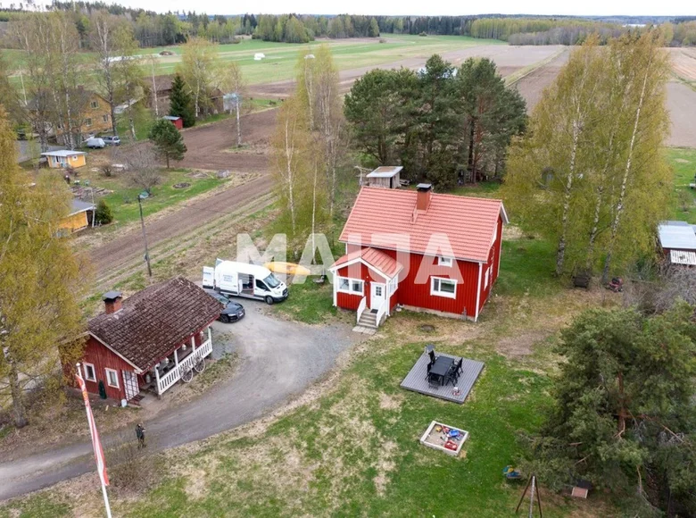 Dom 5 pokojów 160 m² Huittula, Finlandia