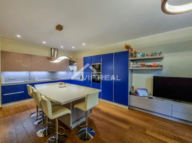 Mieszkanie 3 pokoi 130 m² w Jurmała, Łotwa