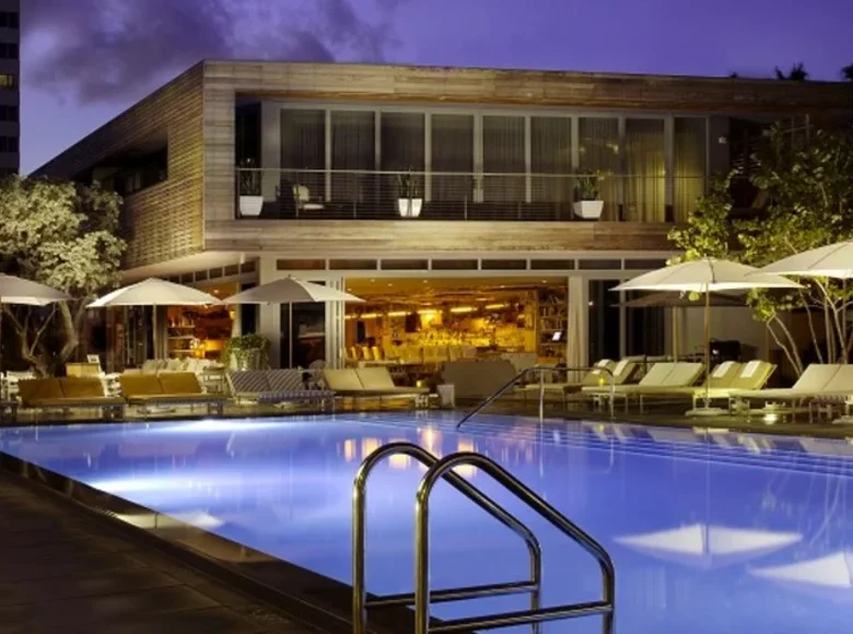 Condo 4 bedrooms  Miami, United States