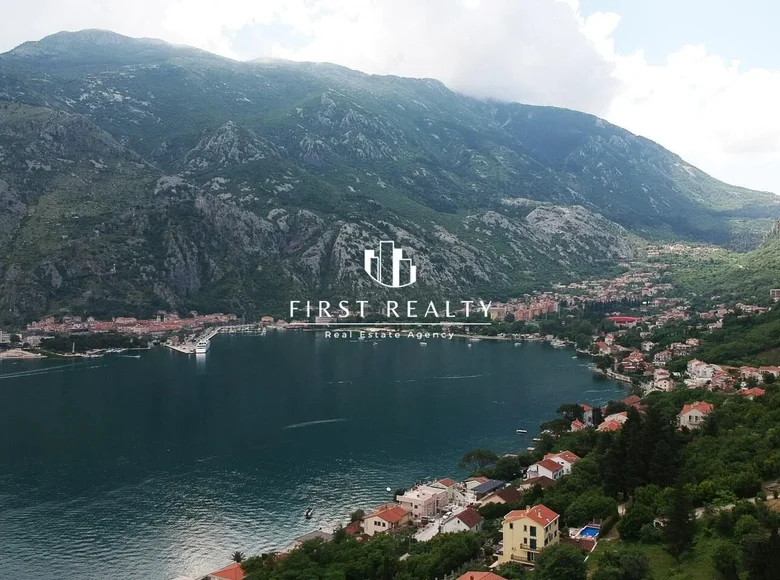 Земельные участки 900 м² Муо, Черногория